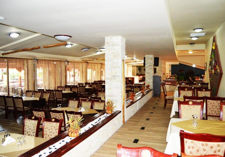 Puflene Resort Murighiol Zewnętrze zdjęcie